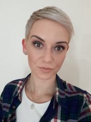 Kristina Tot Kristina Tot